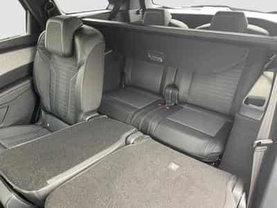 Peugeot 5008 1.2 PureTech 146 e-DSC6 GT (2026) - Photo 10