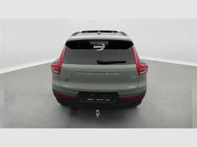 Volvo XC40 2.0 B3 MHEV Ultra Dark Limited Edition DCT (2024) - Photo 5