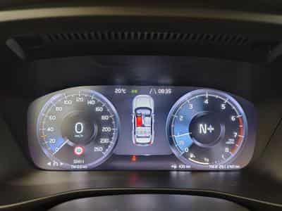 Volvo XC40 1.5 T3 Momentum Core (2020) - Photo 10