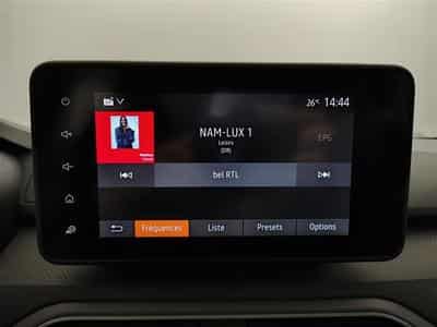 Dacia Sandero 1.0i SCe Comfort CARPLAY / PDC (2023) - Photo 11