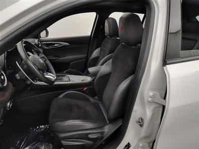 Alfa-Romeo Tonale 1.5 MHEV VGT Veloce°NAV°CARPLAY°FULL LED°CAM°T.OUV°S.CHAUF (2023) - Photo 7