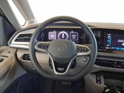 VW T7 Life LONG (2026) - Photo 8