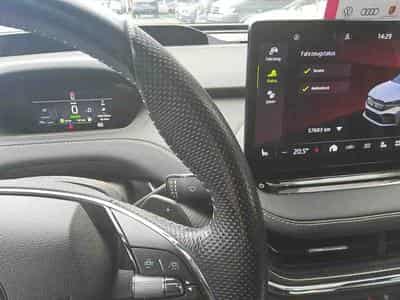 Skoda Enyaq IV RS (2023) - Photo 5
