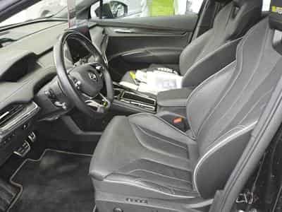 Skoda Enyaq IV RS (2023) - Photo 8