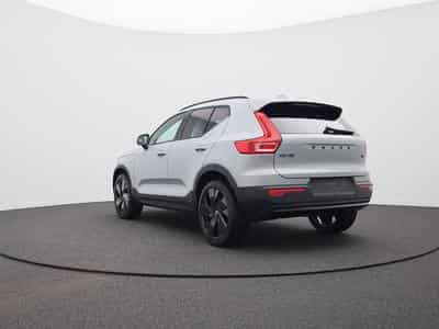 Volvo XC40 Black Edition Plus B4 (2026) - Photo 3