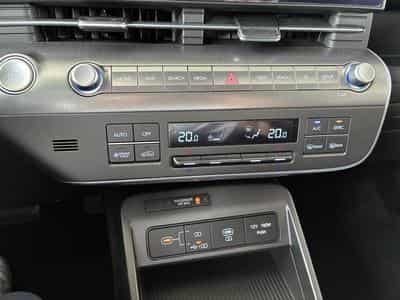 Hyundai Kona Comfort (2025) - Photo 11
