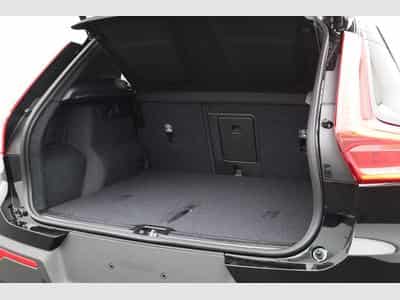 Volvo XC40 Black Edition Plus (2026) - Photo 14