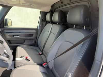 VW ID.Buzz CARGO (2026) - Photo 6