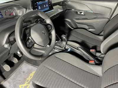 Peugeot 208 1.2 ESSENCE 75 CV STYLE CARPLAY 5P (2023) - Photo 9