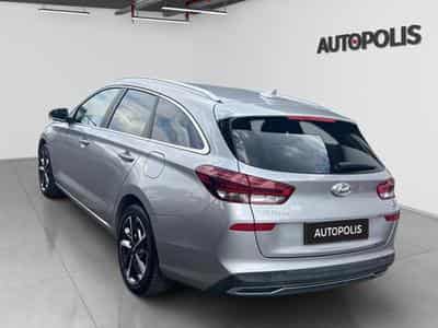 Hyundai i30 Wagon 1.5 T-GDi 118kW Sky DCT (2023) - Photo 15