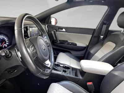 Kia Sportage 1.6 T-GDI 4WD GT-Line (2019) - Photo 4