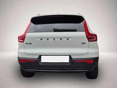 Volvo XC40 (2025) - Photo 5