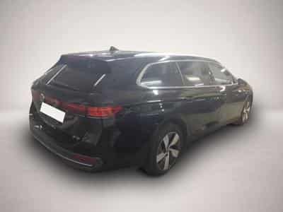 VW Passat (2025) - Photo 3