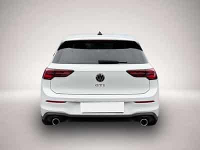 VW Golf (2023) - Photo 4