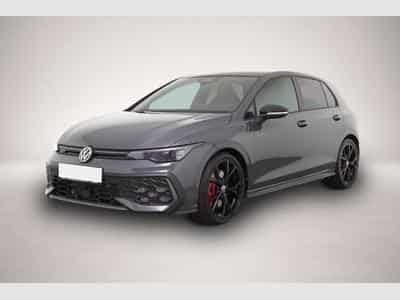 VW Golf (2025) - Photo 1
