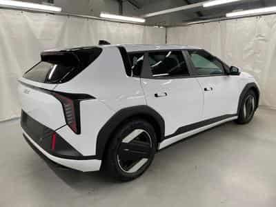 Kia EV4 Earth (2026) - Photo 3