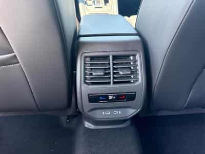 Seat Leon FR 1.5 eTSI (2026) - Photo 8