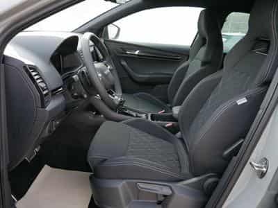 Skoda Karoq Sportline 2.0 TSI 4x4 DSG (2026) - Photo 8