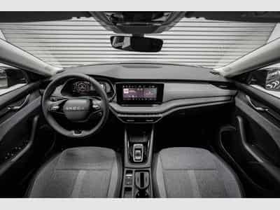 Skoda Octavia Kombi 1,5 TSI (2026) - Photo 6