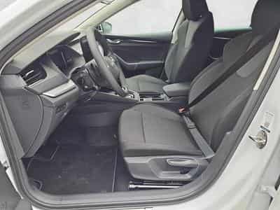 Skoda Octavia 2.0 TDI 110 kW Selection (2026) - Photo 9