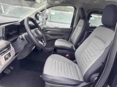 VW Caravelle BEV 160 kW Style RWD KR (2026) - Photo 6