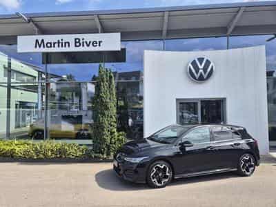 VW Golf R-Line (2025) - Photo 1