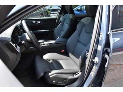 Volvo V60 2.0 B4 Plus Dark Geartronic PANO CUIR MEMO CAM360 HARMAN 1°M (2025) - Photo 6