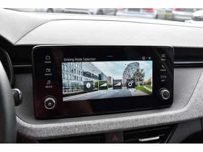 Skoda Kamiq 1.0 TSI 116 DSG Selection REGUL SMARTLINK CAM KEYLESS NEUF (2025) - Photo 13