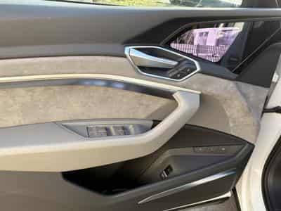 Audi e-tron 55 QUATTRO 408 SPORTBACK 95KWH *GARANTIE 36 MOIS EUROPÉENNE* (2020) - Photo 11