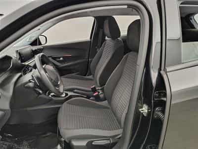 Peugeot 2008 1.2 PureTech Active Pack EAT8/NAVI/JA/PDC (2022) - Photo 6