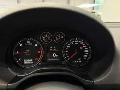 Audi A3 2.0 TDI S line *Tempomat *MMI *APS *Xenon (2010) - Photo 11
