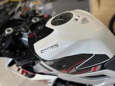 Zontes 703 RR BREMBO (2026) - Photo 6