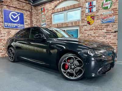 Alfa-Romeo Giulia Giulia 2.0 Turbo 16V 280cv Auto 4x4 Q4 VELOCE (2025) - Photo 1