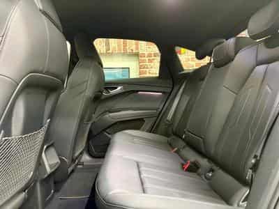Audi Q4 e-tron Q4 e-tron Sportback 299cv 82KW/h Auto QUATTRO S-LINE (2023) - Photo 6