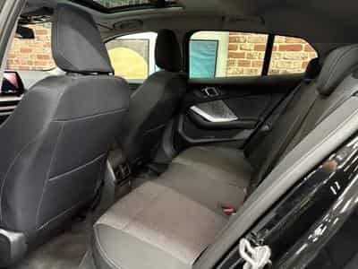 BMW 120 120iA 170cv Auto HYB-ESS M-SPORT DESIGN (2025) - Photo 6