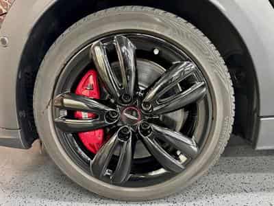 Mini Cooper Cooper 2.0 231cv Auto JCW-TRIM CUIR (2024) - Photo 3