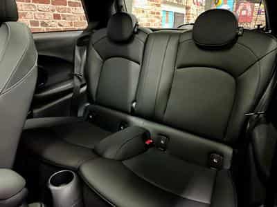 Mini Cooper Cooper 2.0 231cv Auto JCW-TRIM CUIR (2024) - Photo 6