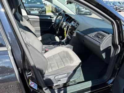 VW Golf Golf VII Lim. BlueMotion TGI *Navi*Panorama*Kam (2018) - Photo 10