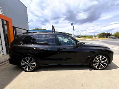 BMW X7 SKY LOUNGE, B&W, 23" FULL PPF, KRISTALL ICONIC GLOW (2025) - Photo 4