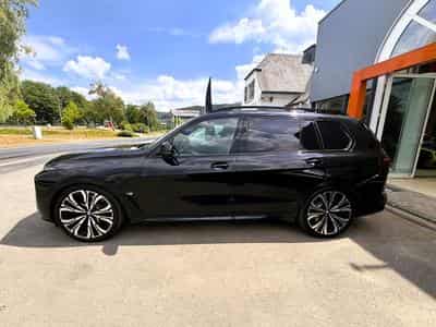 BMW X7 SKY LOUNGE, B&W, 23" FULL PPF, KRISTALL ICONIC GLOW (2025) - Photo 5