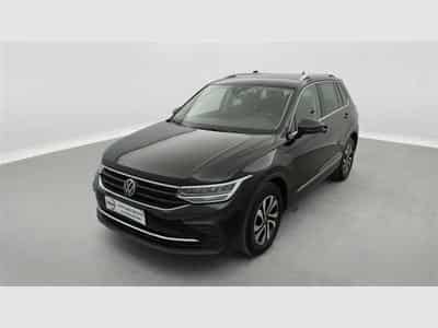 VW Tiguan 1.5 TSI ACT Life Navi / Led / PDC av+ar (2022) - Photo 1