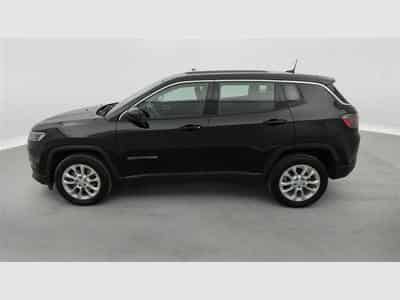 Jeep Compass 1.5 Turbo MHEV Altitude DCT S-CUIR / CARPLAY / CAMERA (2025) - Photo 3