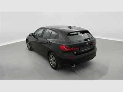 BMW 118 i  Navi Cockpit / Led / PDC (2022) - Photo 2