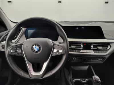 BMW 118 i  Navi Cockpit / Led / PDC (2022) - Photo 9