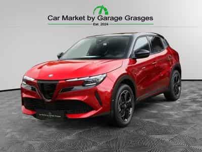 Alfa-Romeo Junior Ibrida 1.2 VGT Q4 (2025) - Photo 1