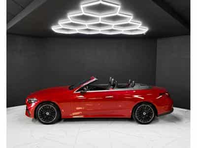 Mercedes CLE 200 Cabriolet / AMG / KEYLESS / BURMESTER / ACC (2025) - Photo 2