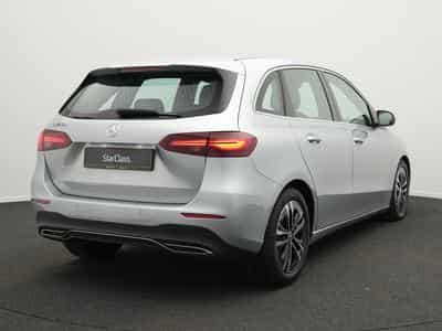 Mercedes B 180 d LED+Kamera+Apple+MBUX (2025) - Photo 3