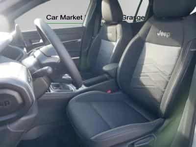 Jeep Avenger Summit 1.2 (2026) - Photo 10
