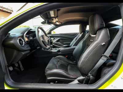 Chevrolet Camaro ZL1 6.2 V8 RWD - MANUAL 6 – SHOCK YELLOW (2020) - Photo 10