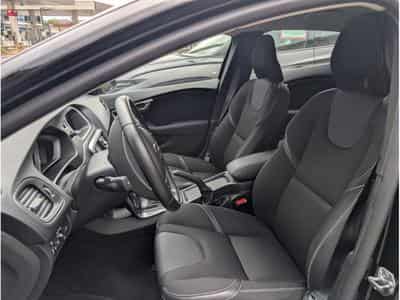 Volvo V40 D3 150 CH BOITE AUTOMATIQUE * GARANTIE 36 MOIS * (2018) - Photo 12
